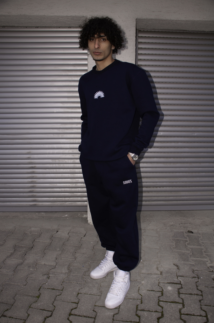 Asimetrik Göz Baskılı Sweatshirt